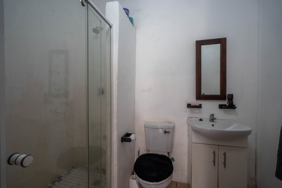 8 Bedroom Property for Sale in West Bank Eastern Cape